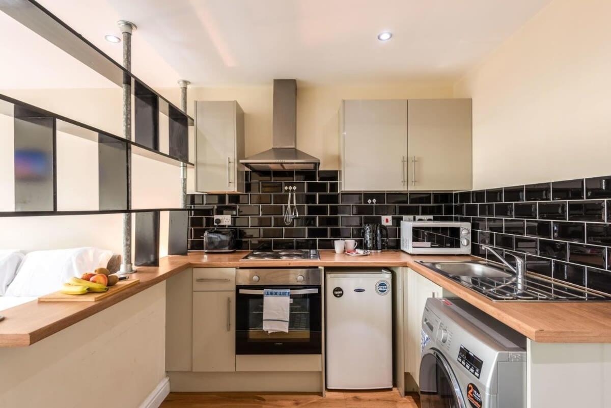 Modern & Bright Budget Studio In Central Doncaster Apartment Exterior photo