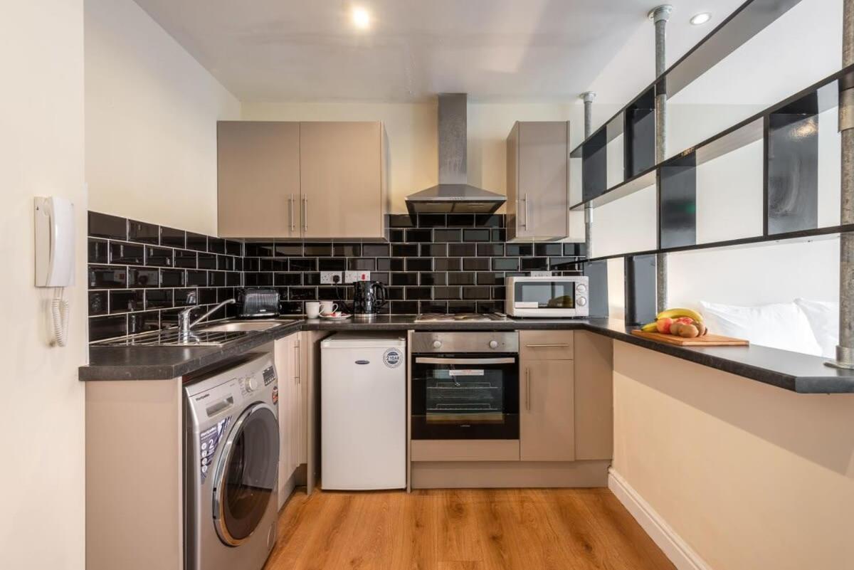 Modern & Bright Budget Studio In Central Doncaster Apartment Exterior photo