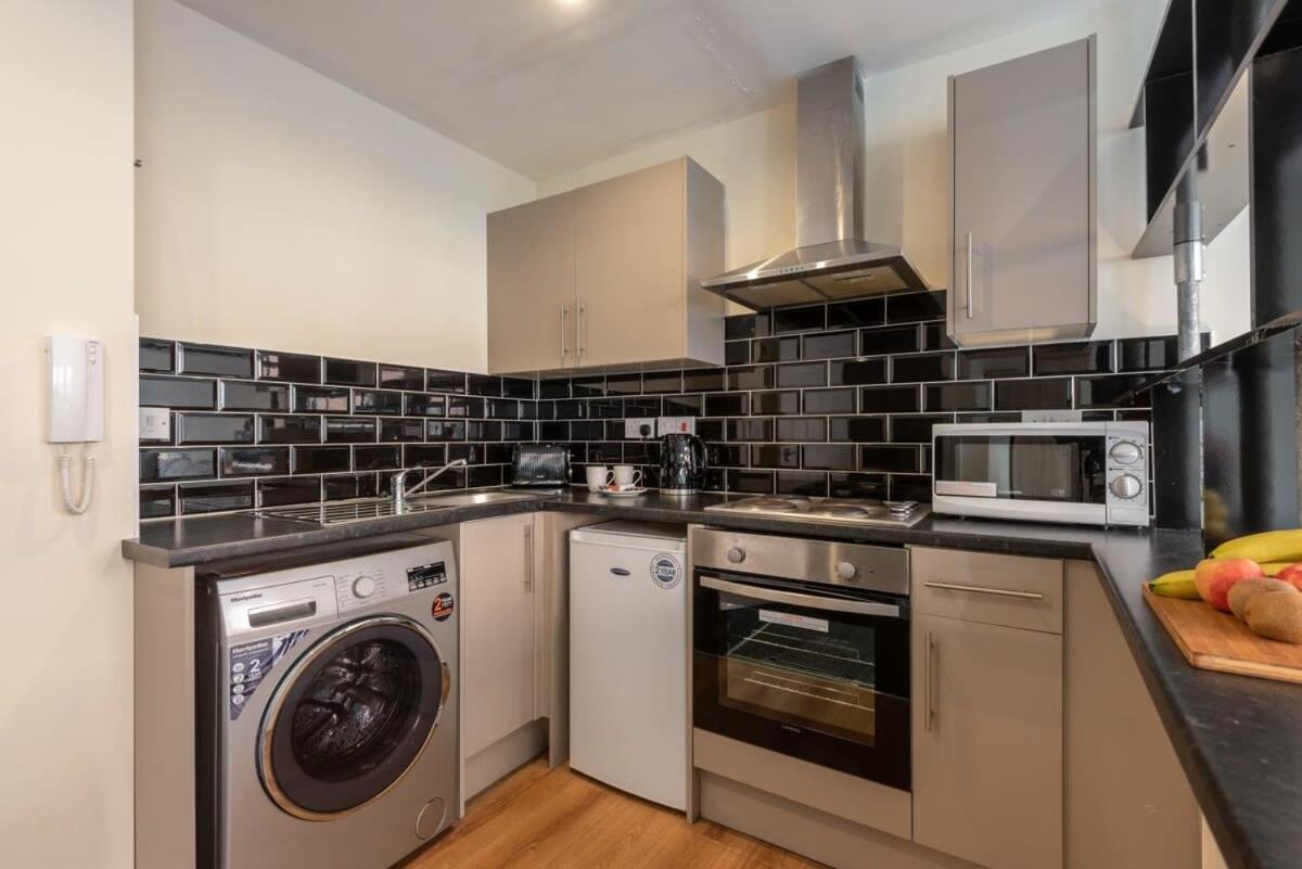 Modern & Bright Budget Studio In Central Doncaster Apartment Exterior photo