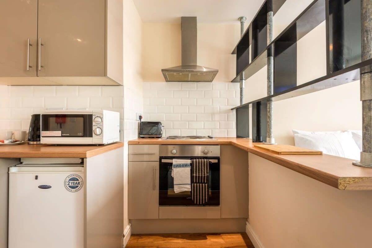 Modern & Bright Budget Studio In Central Doncaster Apartment Exterior photo